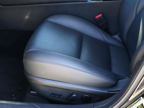 Used 2025 MAZDA MAZDA3 s image 14