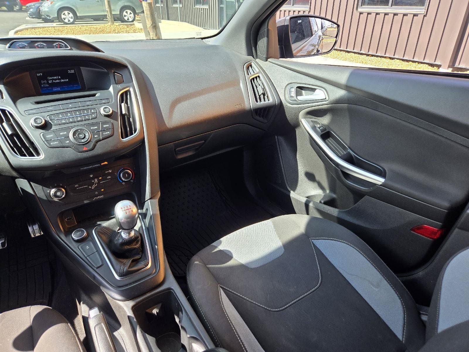 Used 2016 Ford Focus ST FWD image 16