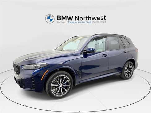 New 2026 BMW X5 xDrive40i w/ M Sport Package image 1