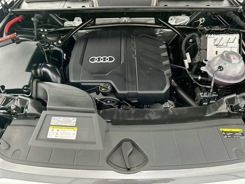 Used 2023 Audi Q5 2.0T Premium w/ Convenience Package AWD/4WD image 27