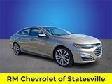Used 2023 Chevrolet Malibu LT image 2