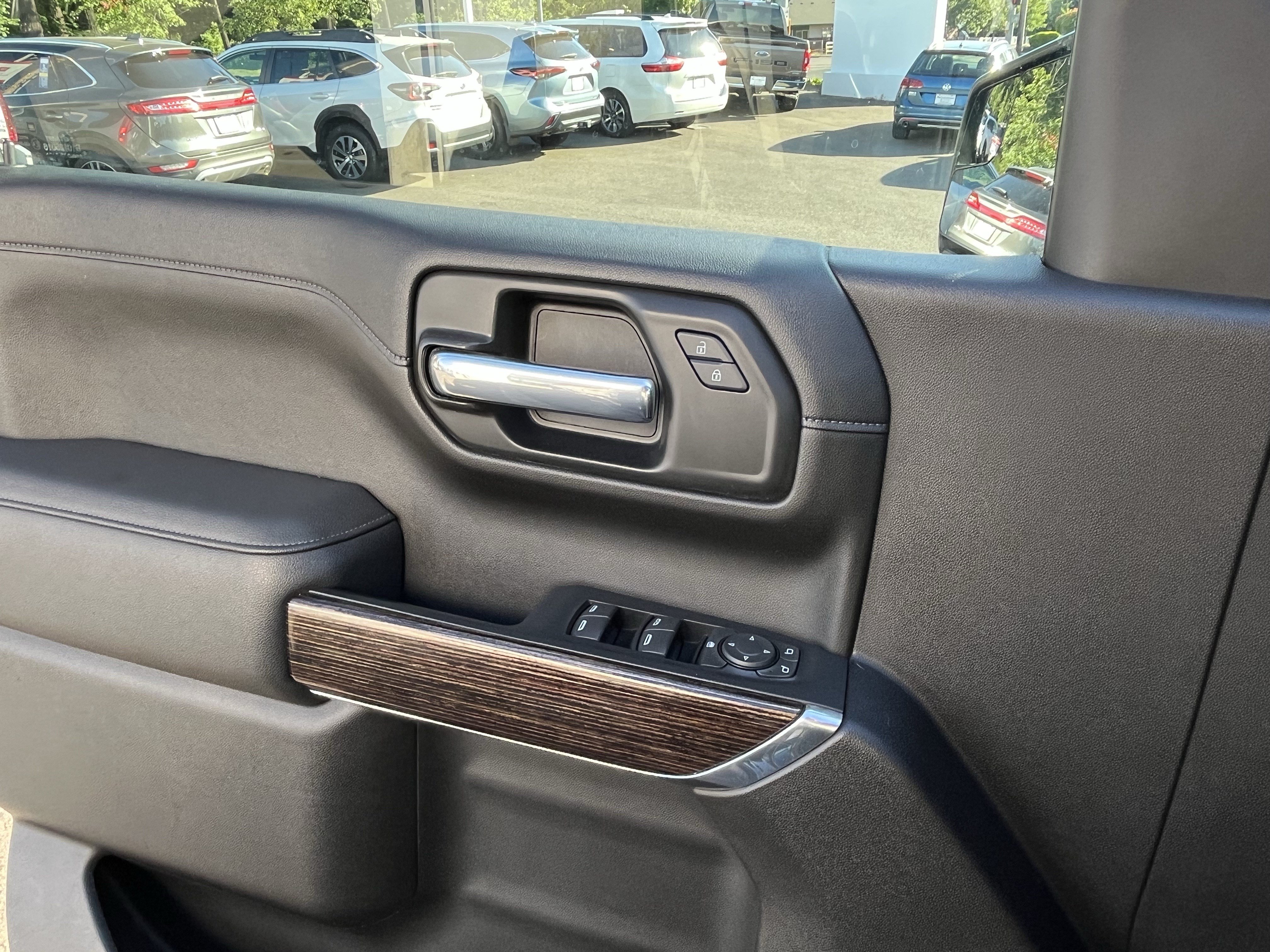 Used 2021 GMC Sierra 1500 Elevation w/ LPO, Elevation Black Package AWD/4WD image 25