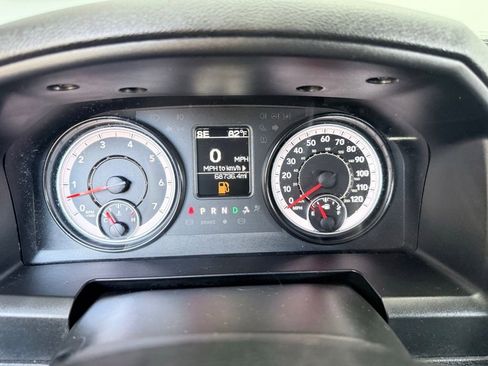 Used 2022 RAM 1500 Classic SLT image 15