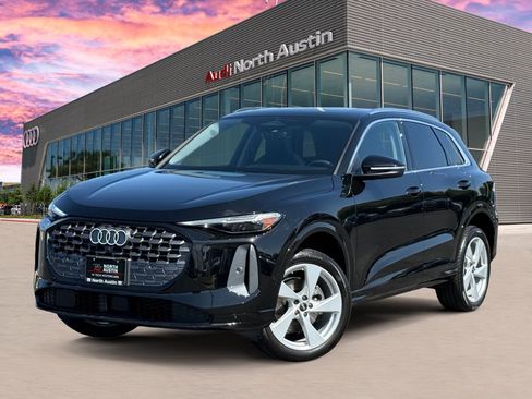 Used 2025 Audi Q5 Premium w/ Premium Plus AWD/4WD image 1