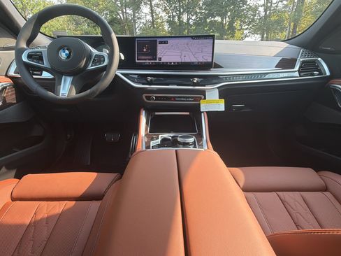 New 2027 BMW X6 xDrive40i w/ Climate Comfort Package AWD/4WD image 16