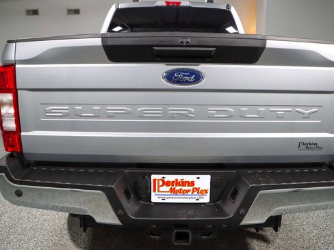 Used 2022 Ford F250 XLT w/ XLT Value Package image 8