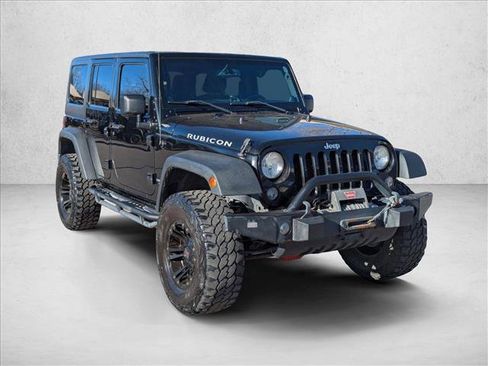 Used 2014 Jeep Wrangler Unlimited Rubicon w/ Connectivity Group image 3