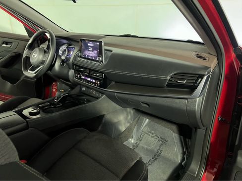 Certified 2022 Nissan Rogue SV AWD/4WD image 28