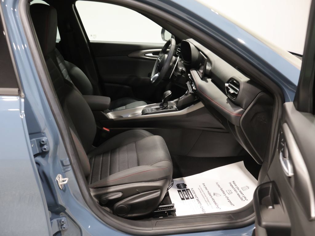 Used 2024 Dodge Hornet R/T AWD/4WD image 22