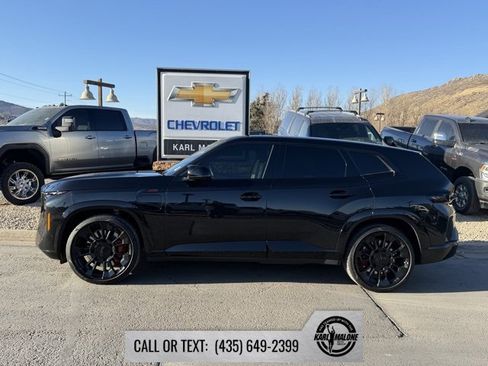 Used 2025 BMW XM Label Red image 2