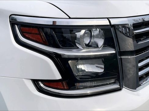 Used 2016 Chevrolet Tahoe LT w/ Luxury Package image 32