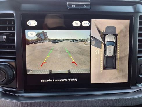 New 2026 Ford F250 Platinum image 10