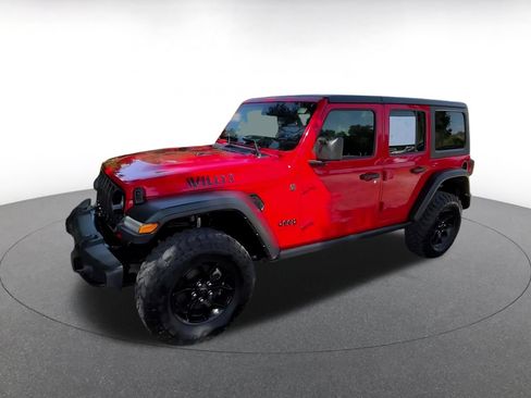 Used 2025 Jeep Wrangler Unlimited Sport AWD/4WD image 7