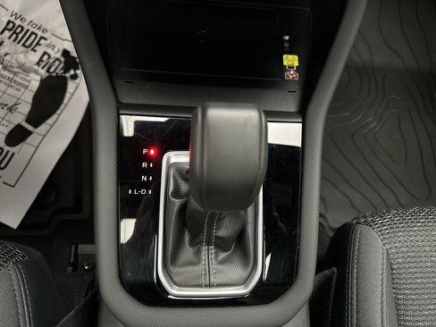 Used 2024 Subaru Ascent Limited w/ Technology Package image 34