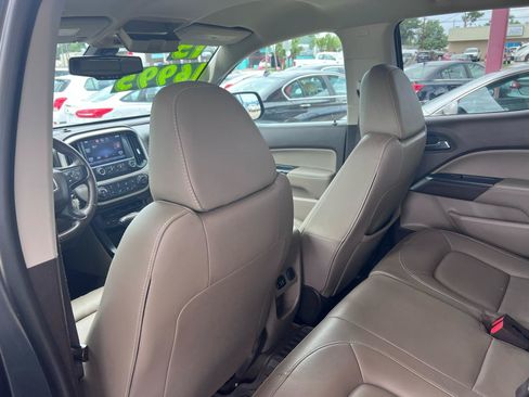 Used 2015 GMC Canyon SLT RWD image 6