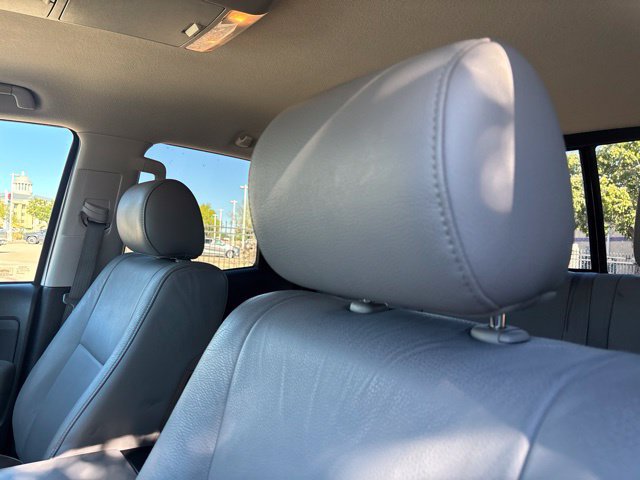 Used 2012 Toyota Tundra Limited AWD/4WD image 9