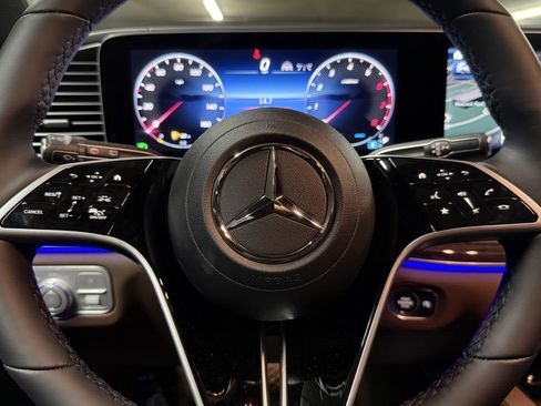 New 2026 Mercedes-Benz GLS 450 4MATIC image 22