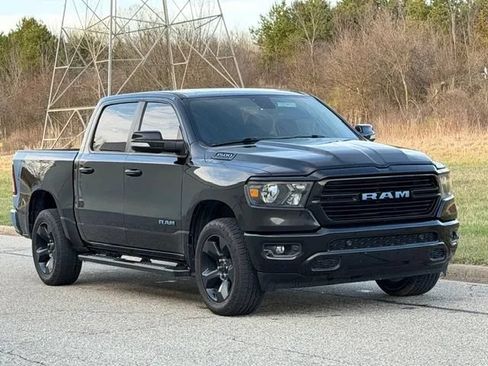 Used 2019 RAM 1500 Big Horn AWD/4WD image 1
