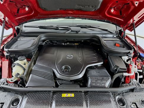 Used 2025 Mercedes-Benz GLE 450 4MATIC Coupe image 33