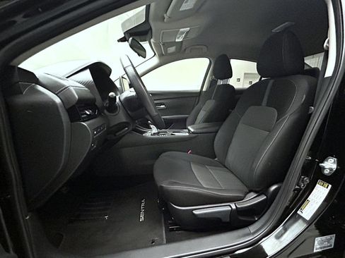 Used 2024 Nissan Sentra SV w/ All-Weather Package image 10