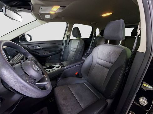 Used 2024 Nissan Rogue SV image 13