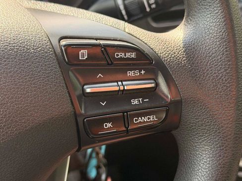 Used 2020 Hyundai Elantra SEL w/ Cargo Package (C1) FWD image 21