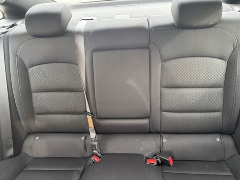 Used 2024 Chevrolet Malibu LT image 12