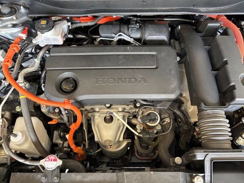 Used 2023 Honda CR-V Sport image 25