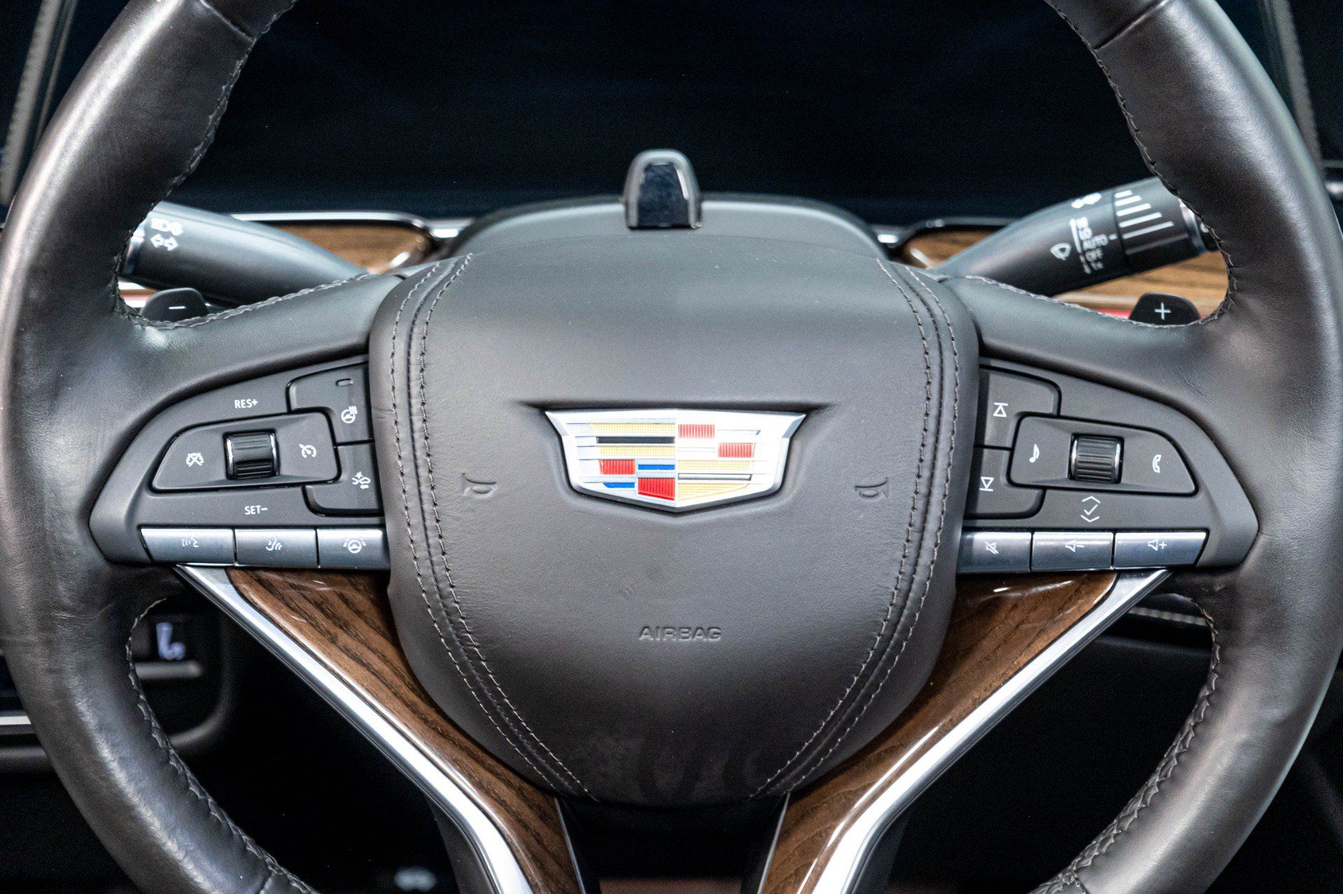 Used 2024 Cadillac Escalade Sport Platinum AWD/4WD image 64