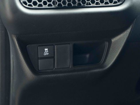 Certified 2024 Honda HR-V Sport image 40