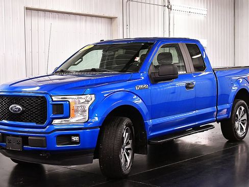 Used 2019 Ford F150 XL w/ Equipment Group 101A Mid AWD/4WD image 3