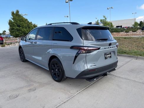 Used 2026 Toyota Sienna XLE Woodland Edition AWD/4WD image 3