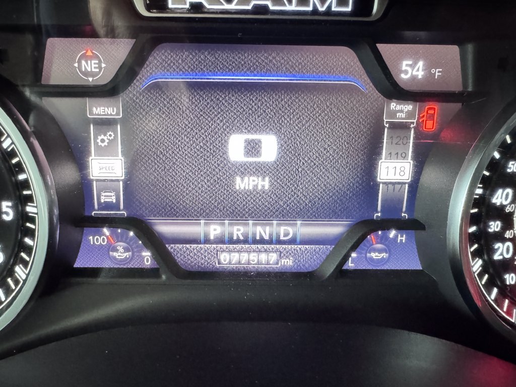 Used 2021 RAM 1500 Laramie w/ Sport Appearance Package AWD/4WD image 17