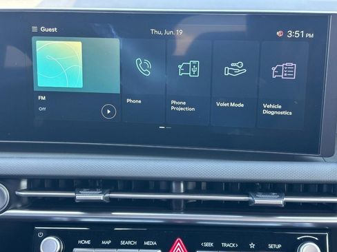 New 2025 Hyundai Santa Cruz SEL image 8