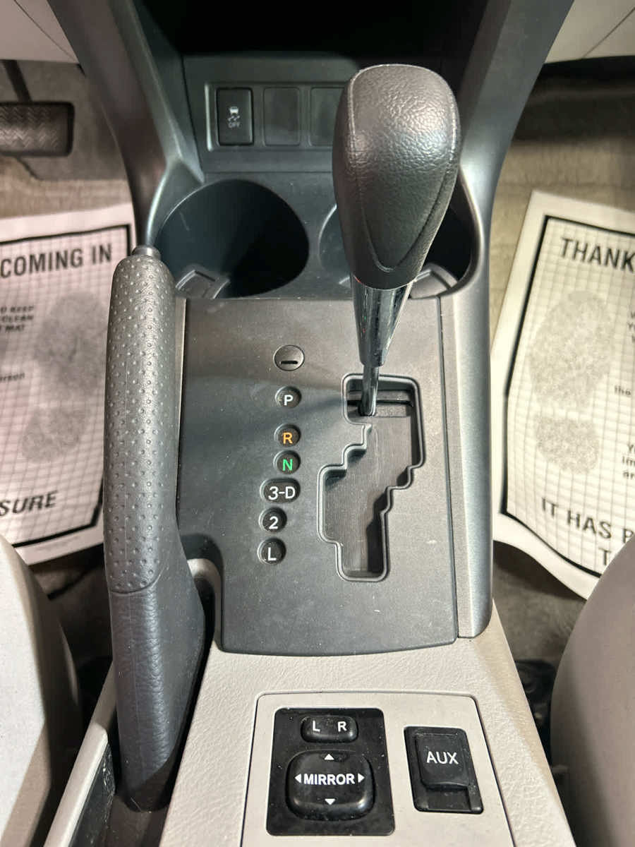 Used 2010 Toyota RAV4 2WD w/ Base L4 Extra Value Pkg image 7