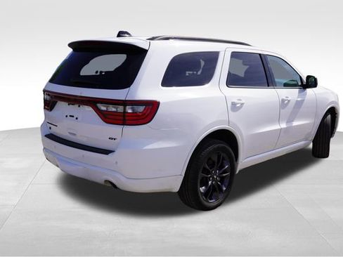 Used 2025 Dodge Durango GT AWD/4WD image 3