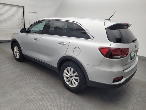 Used 2019 Kia Sorento L FWD image 3