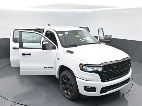 New 2026 RAM 1500 4x4 Crew Cab image 49