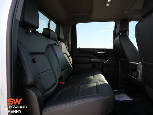 Used 2023 GMC Sierra 2500 Denali w/ Denali Ultimate Package image 14