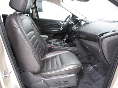 Used 2017 Ford Escape Titanium w/ Equipment Group 301A FWD image 11