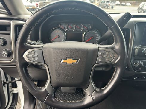 Used 2018 Chevrolet Silverado 1500 LT w/ All Star Edition image 21