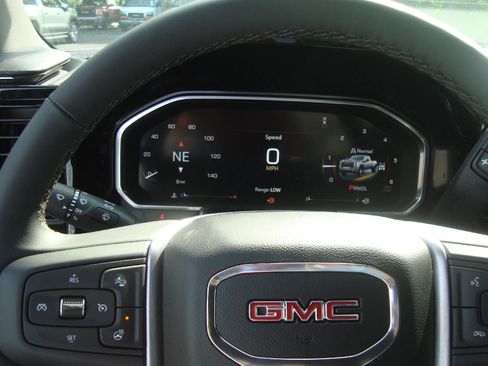 New 2026 GMC Sierra 3500 SLE w/ SLE Convenience Package AWD/4WD image 9