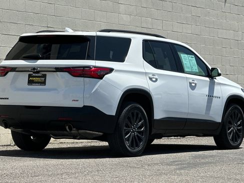 Certified 2022 Chevrolet Traverse RS FWD image 4