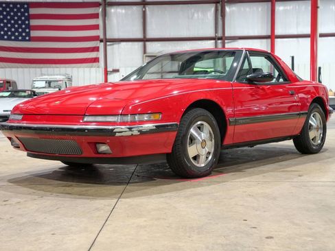 Used 1988 Buick Reatta Coupe FWD image 1