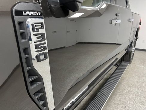 Used 2025 Ford F350 Lariat w/ Lariat Ultimate Package image 16