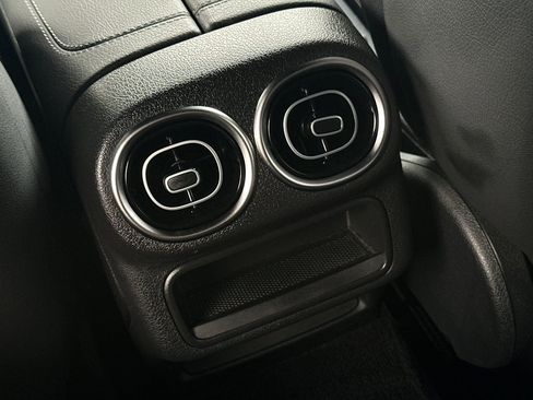 Certified 2023 Mercedes-Benz GLC 300 image 29