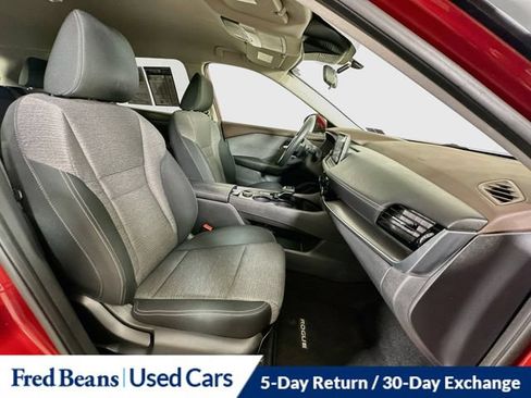 Certified 2021 Nissan Rogue SV AWD/4WD image 32