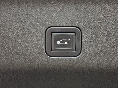 Used 2023 Cadillac Escalade Sport w/ Touring Package image 29