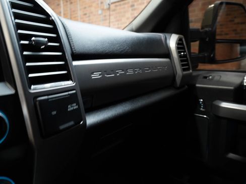 Used 2019 Ford F250 Platinum w/ Platinum Ultimate Package image 55