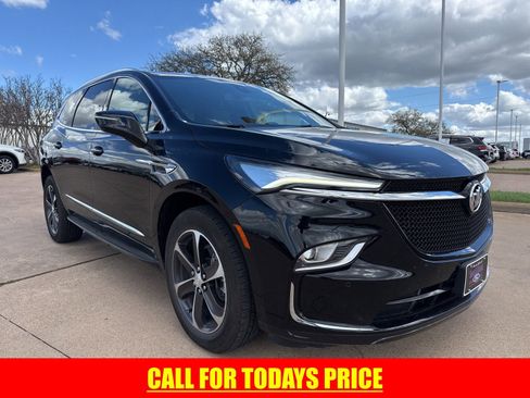 Used 2022 Buick Enclave Essence w/ Experience Buick Package image 1